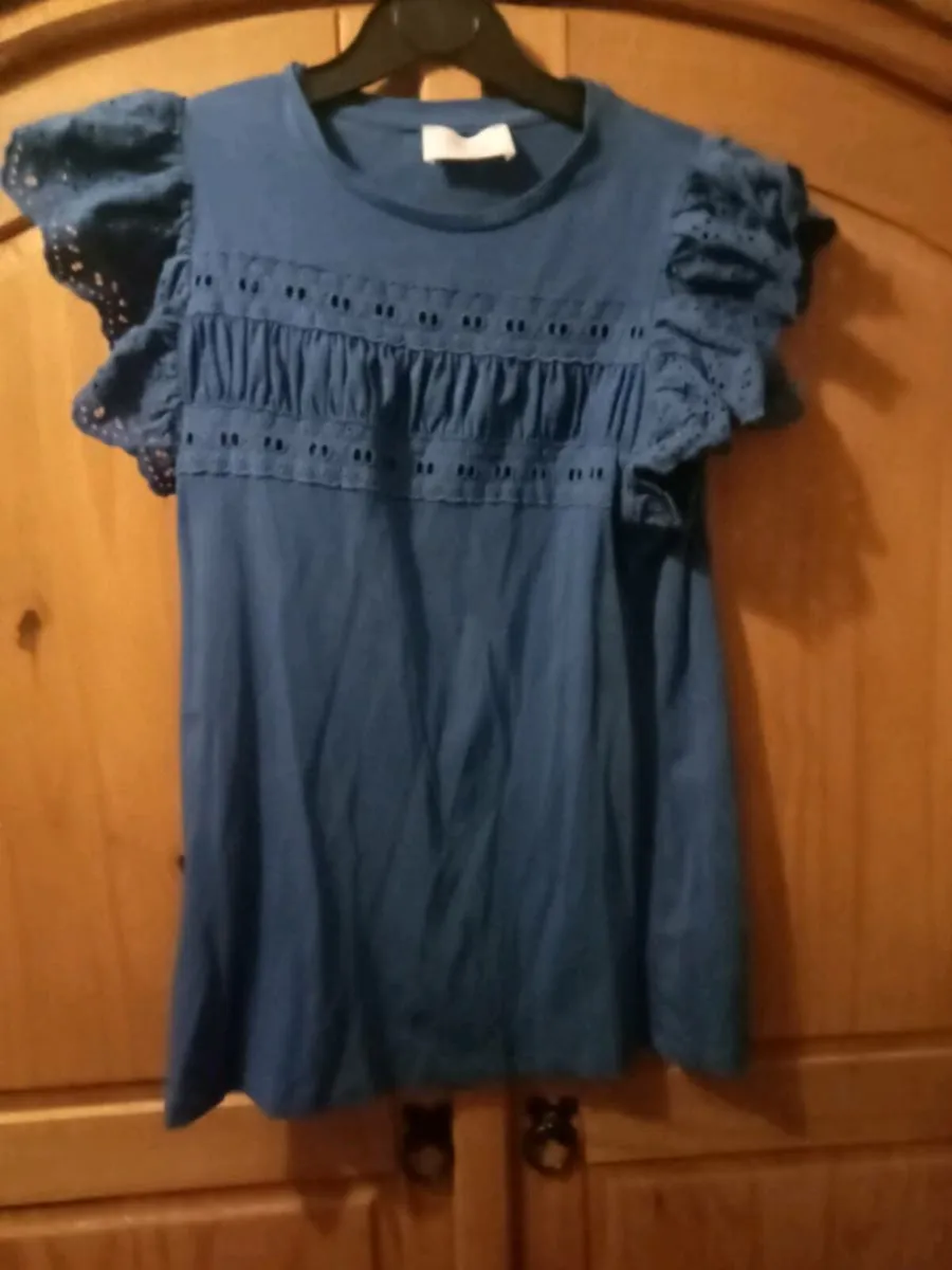 Ladies dress size 10 and top size 8 - Image 3