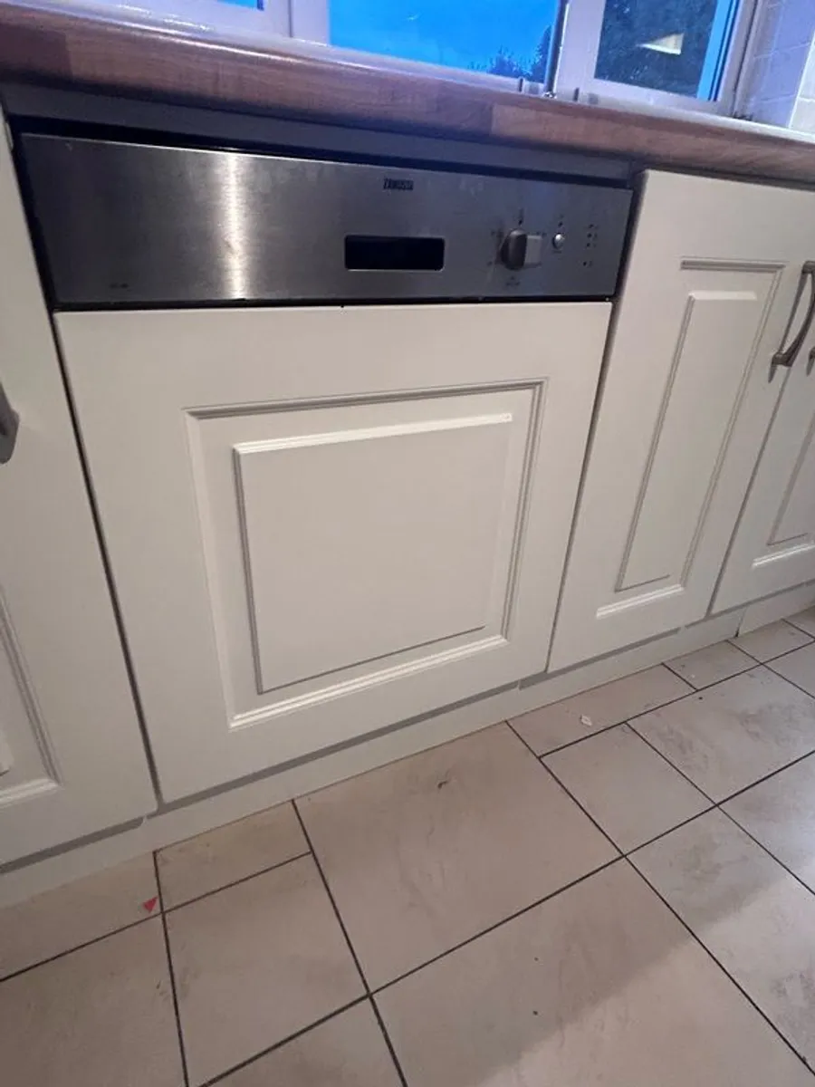 Kitchen & appliances - Image 2