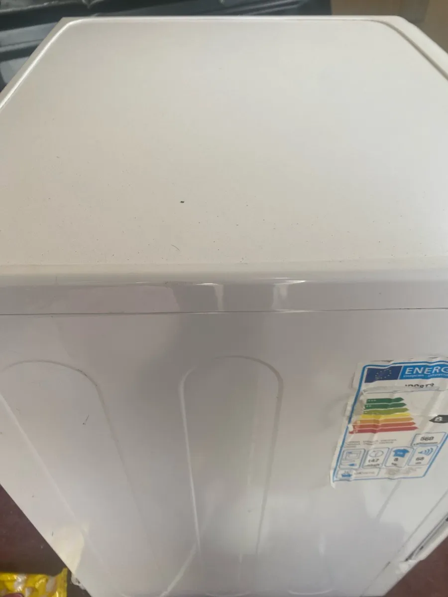 Indesit dryer - Image 2