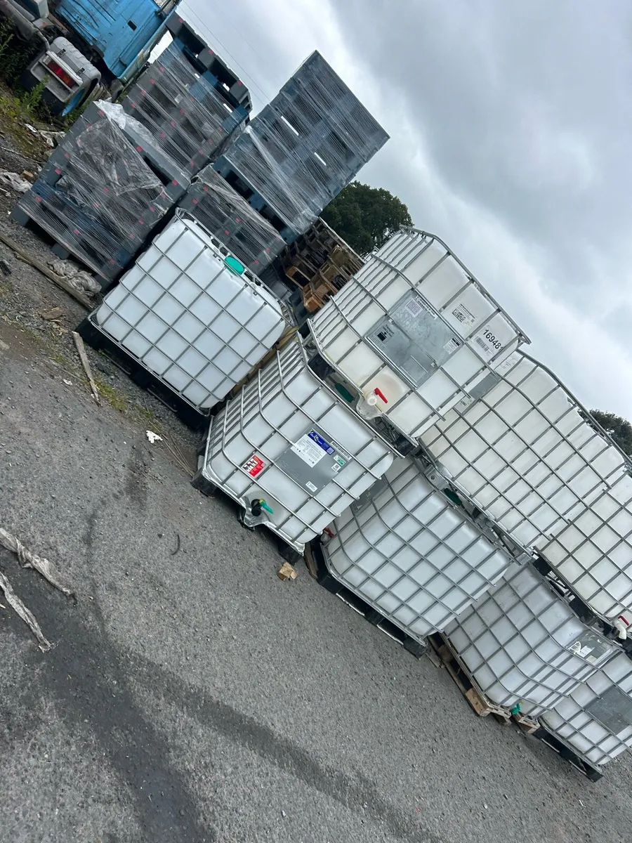 IBC tanks 1000 litre cubes