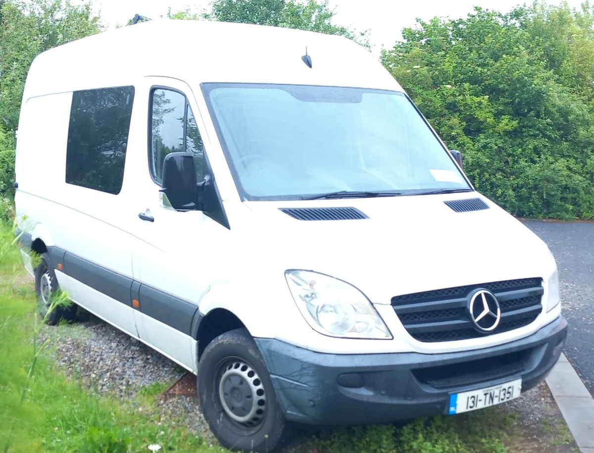 Mercedes Sprinter MWB Crew Cab - Image 1