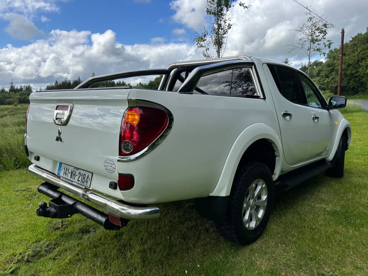 Mitsubishi L200 2014 Barbarian auto - Image 2