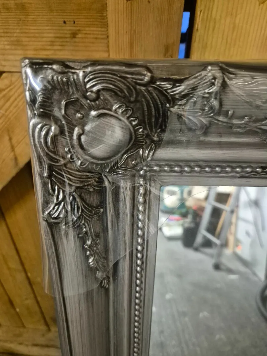 Mirror - Image 2