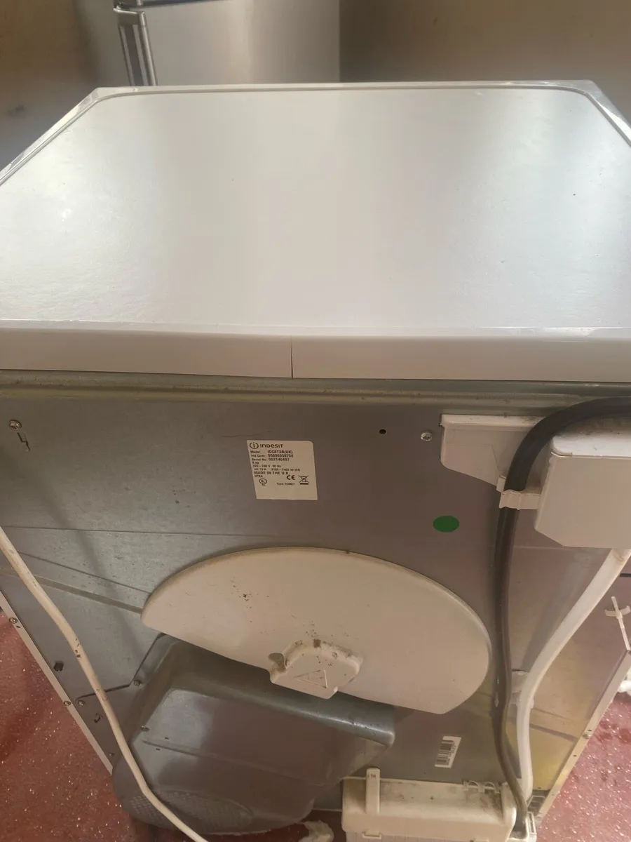 Indesit dryer - Image 3