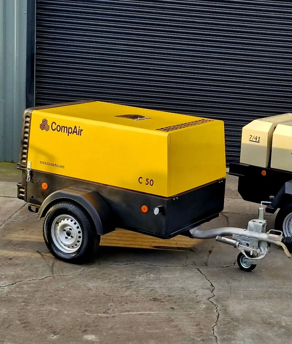 COMPAIR C50 ROAD COMPRESSOR * NO VAT* - Image 1