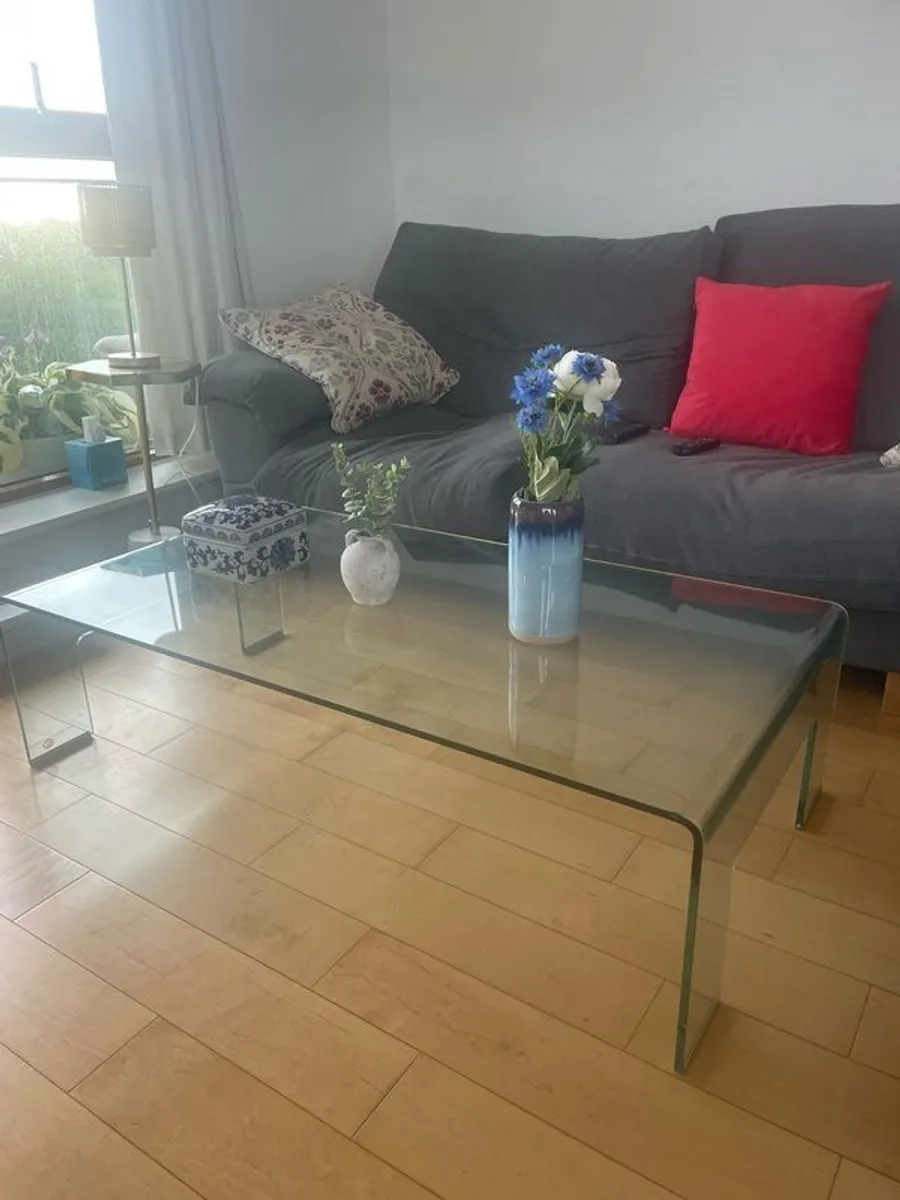Calligaris real glass coffee table - Image 2