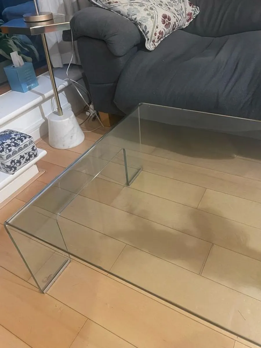Calligaris real glass coffee table - Image 4