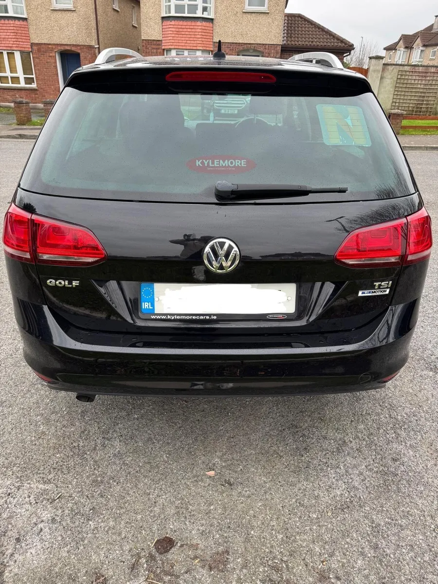 Volkswagen Golf 2017 - Image 2