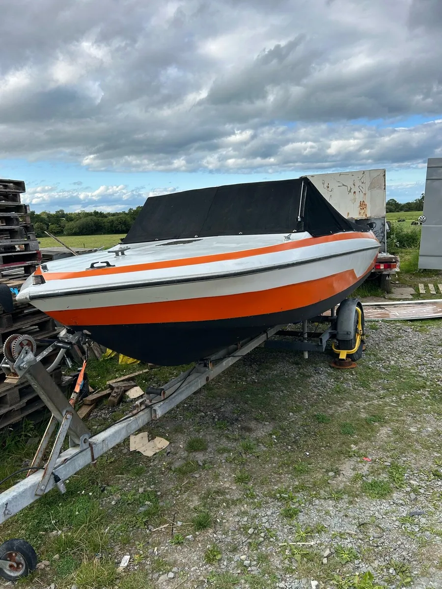 Glastron Mercruiser 135HP - Image 1