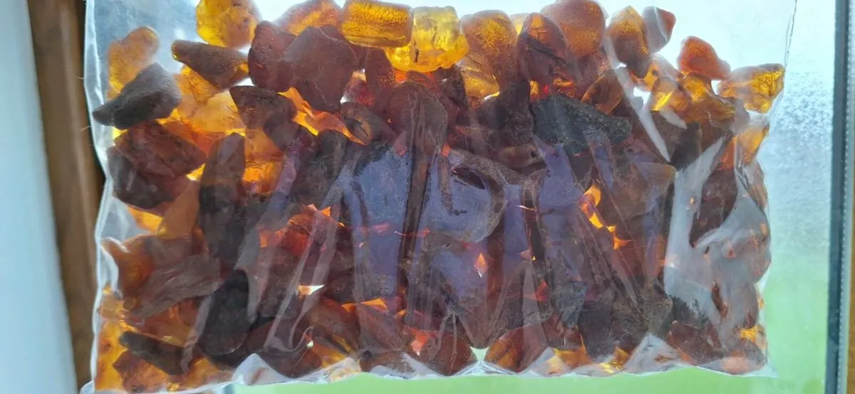 Selected Real Raw Baltic Amber Stones 410 g - Image 4