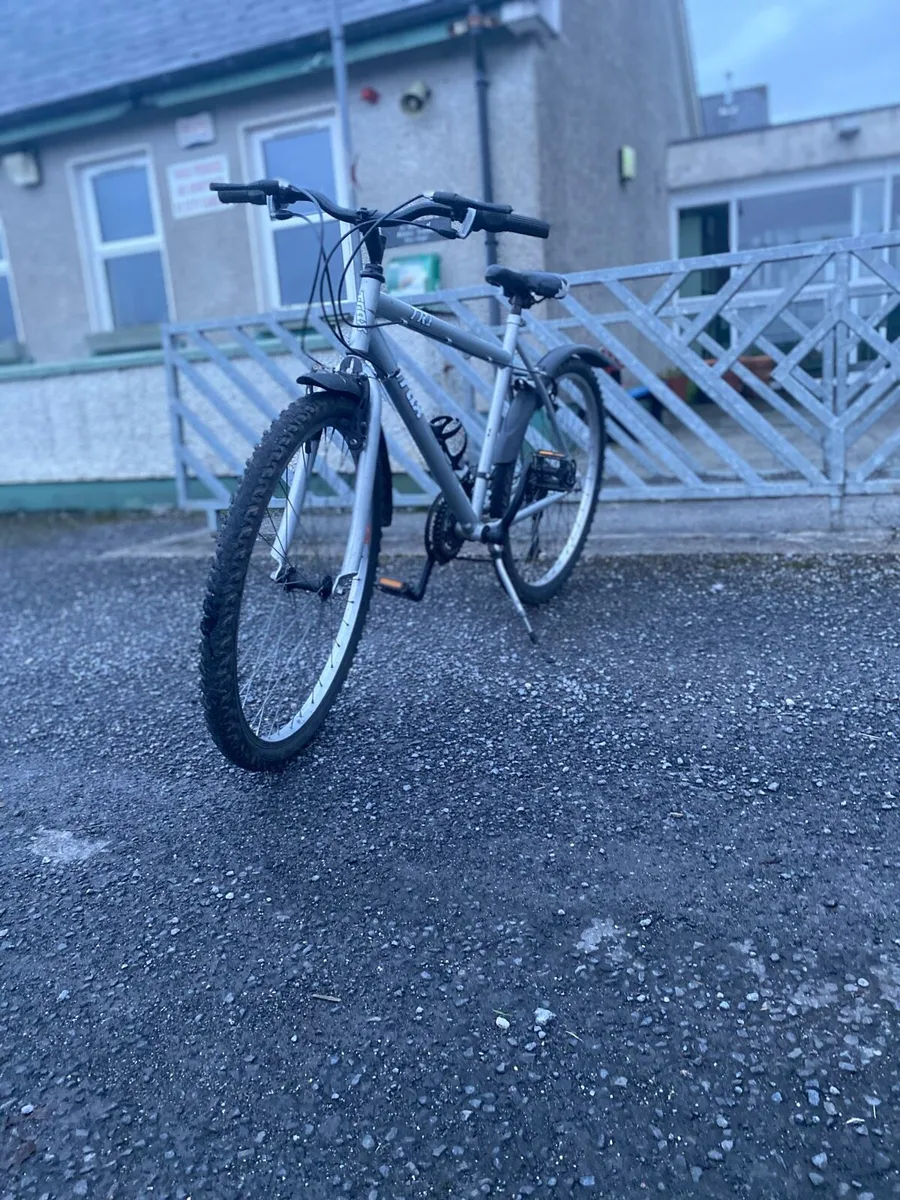 27.5” mountain bike - Image 4
