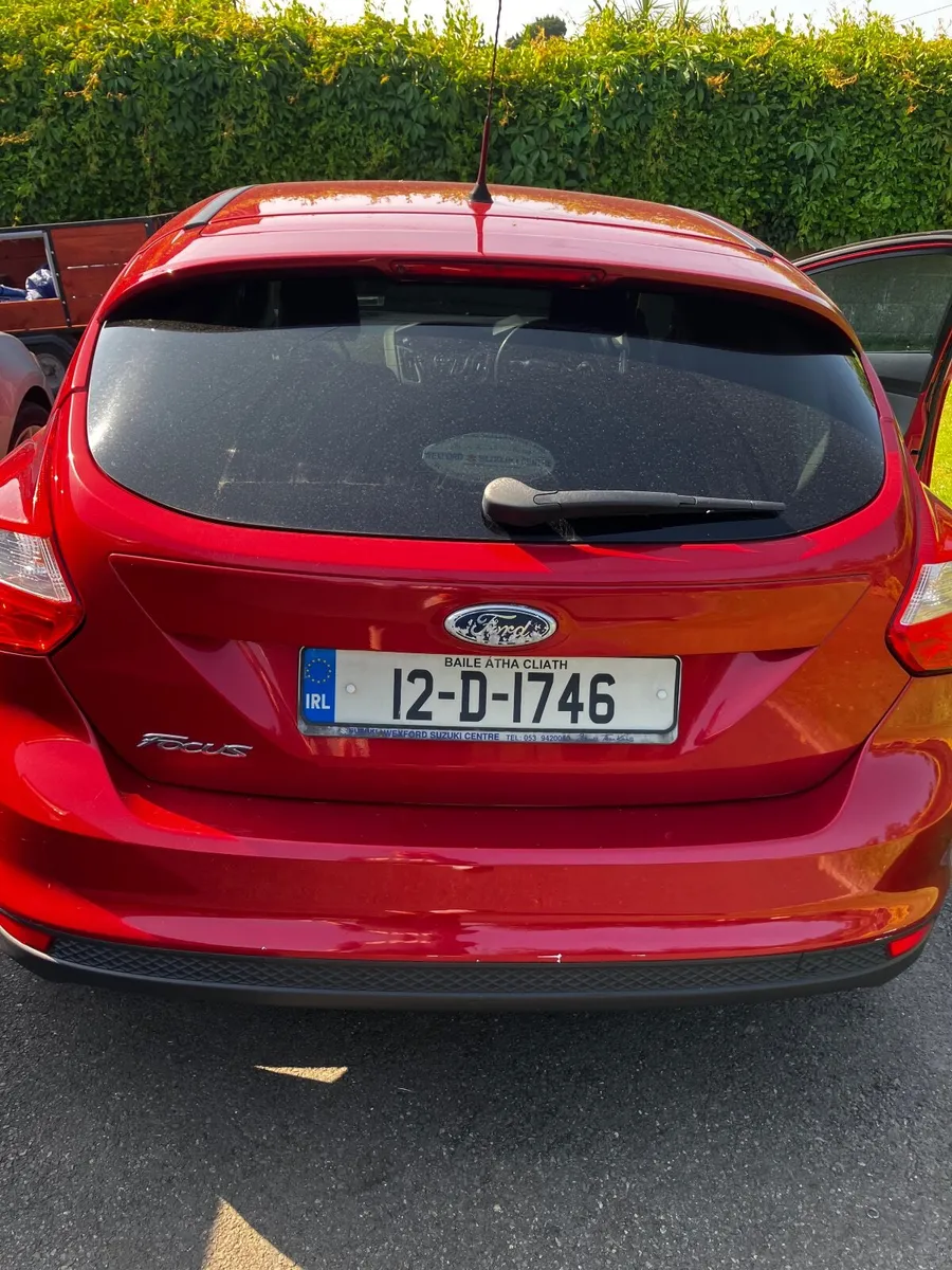 Ford Focus 2012 - Image 2