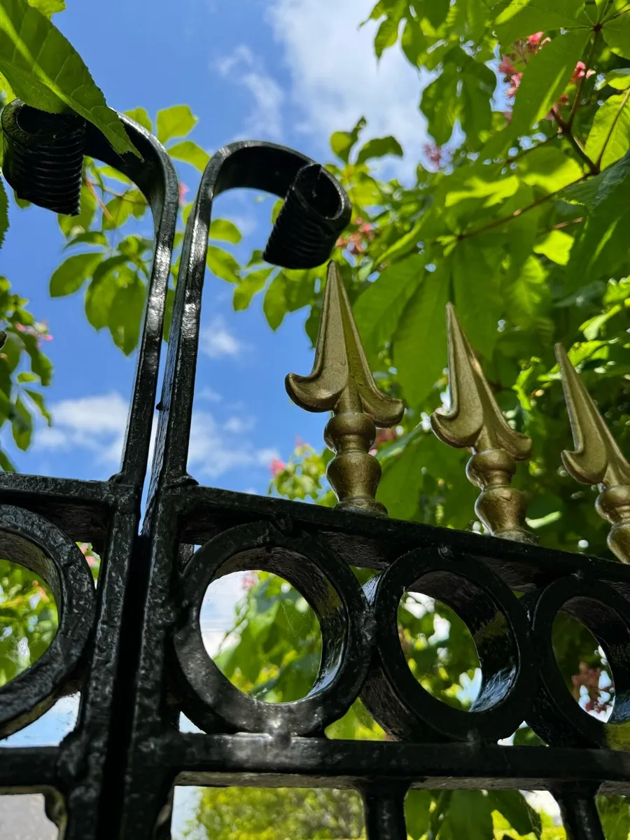 12ft entrance gates - Image 2
