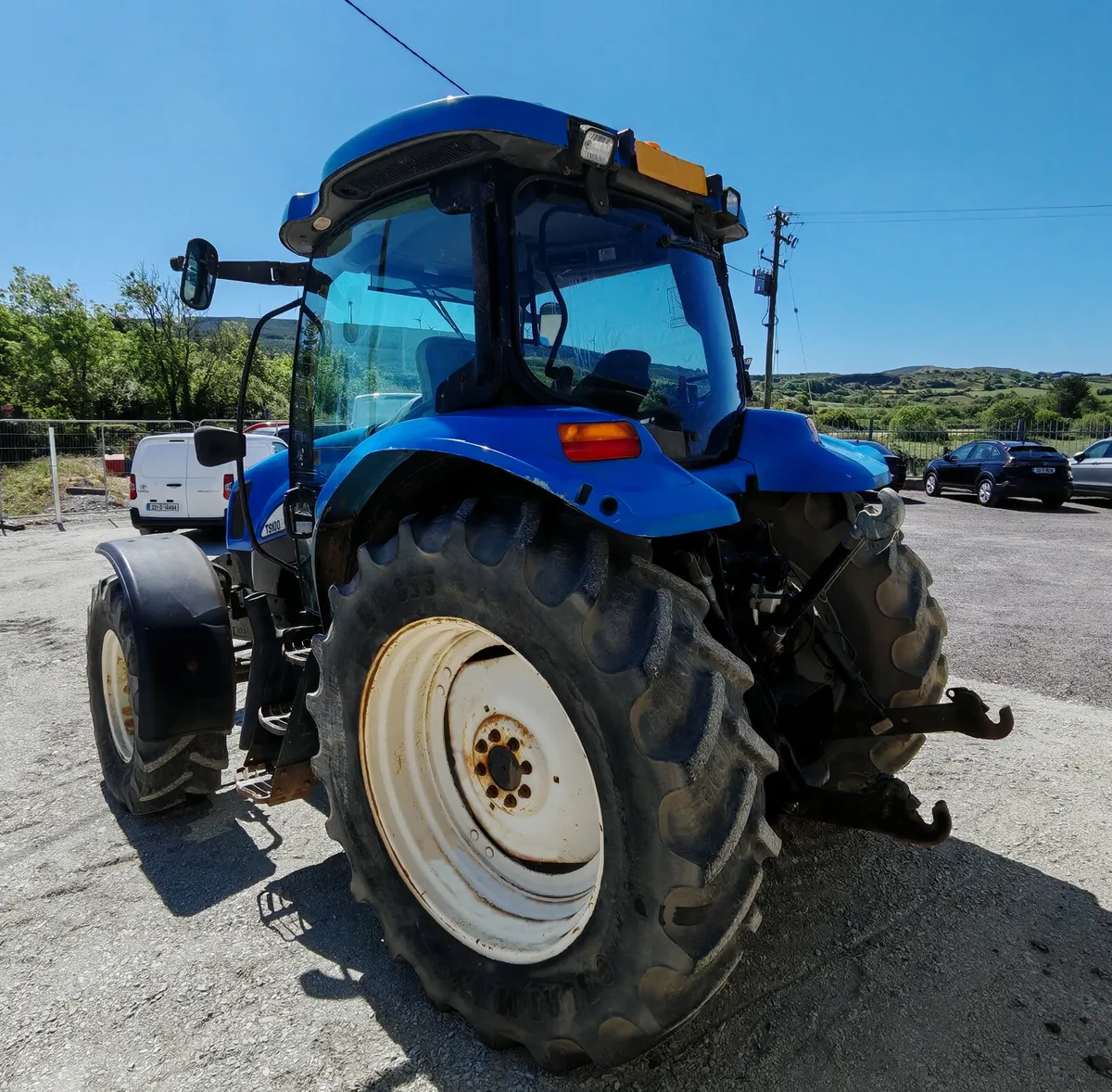 New Holland TS100 - Image 3