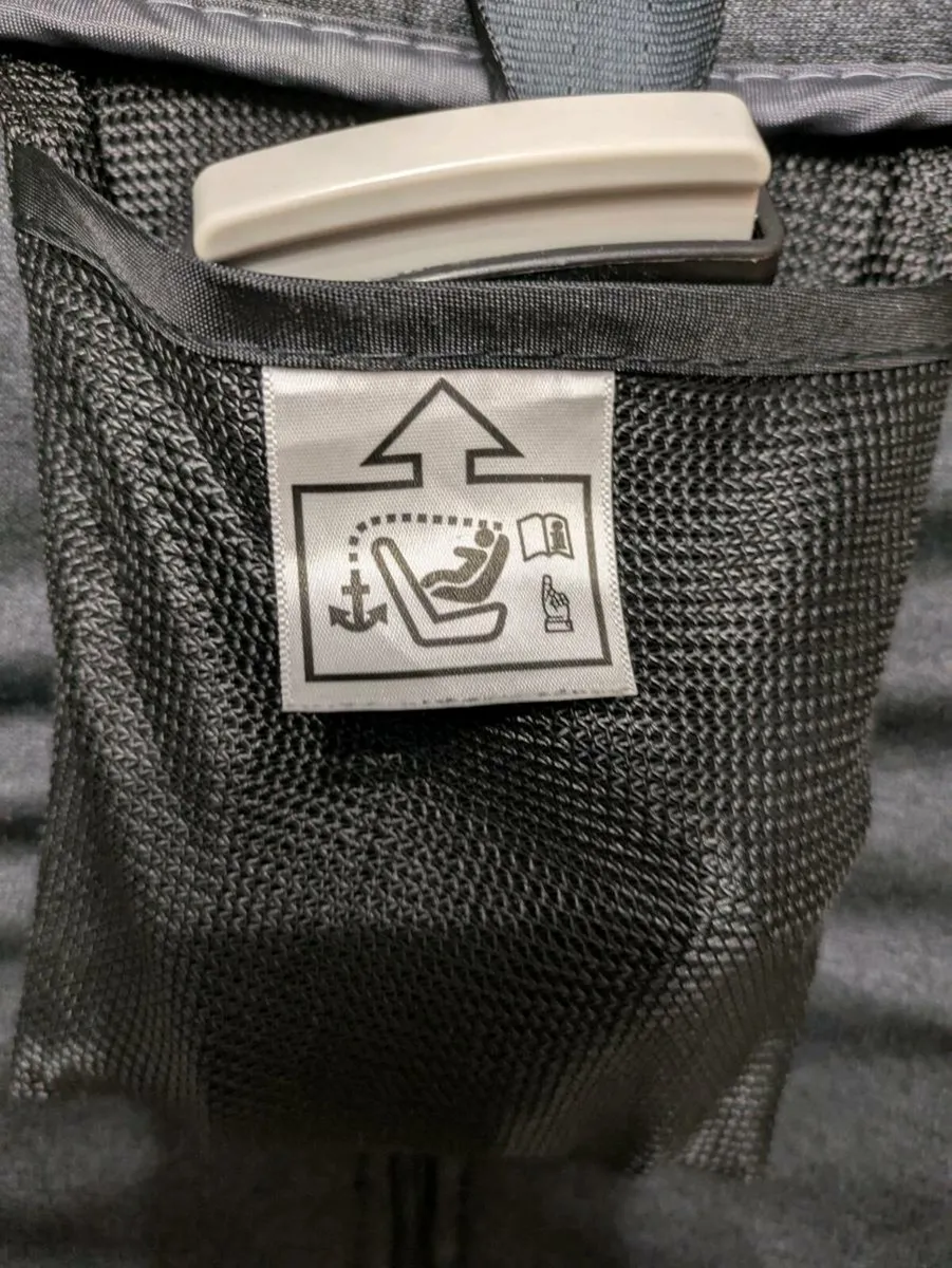 Car seat -booster - Image 2