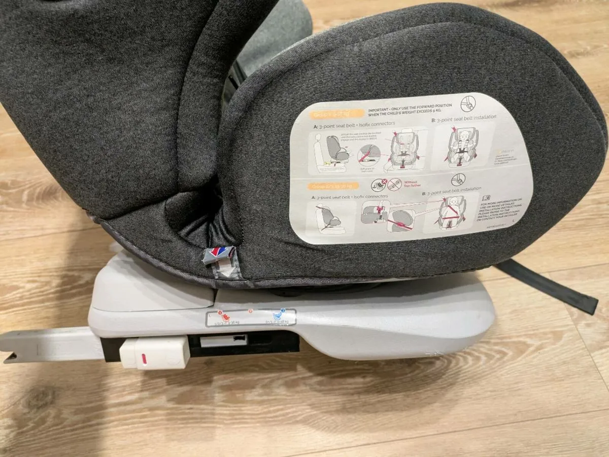 Car seat -booster - Image 3