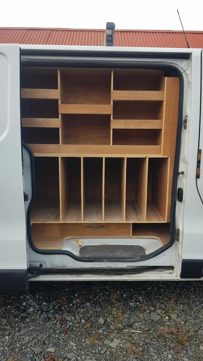Opel Vivaro 2015 - Image 4