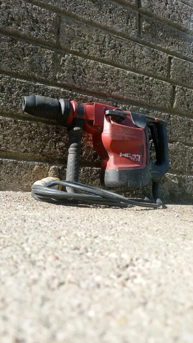 Hilti SDS Max Hammer Drill - Image 2