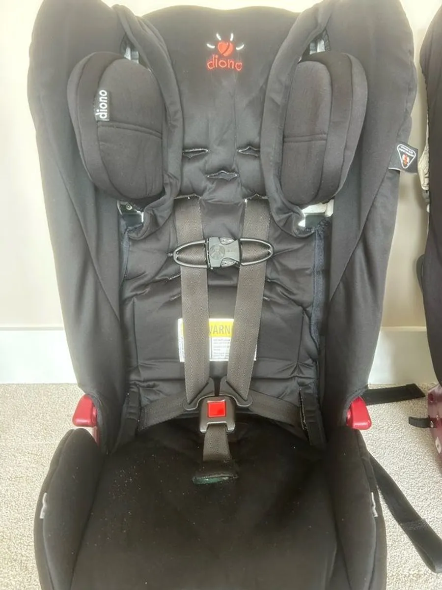 Diono convertible car seat - 2 available - Image 2