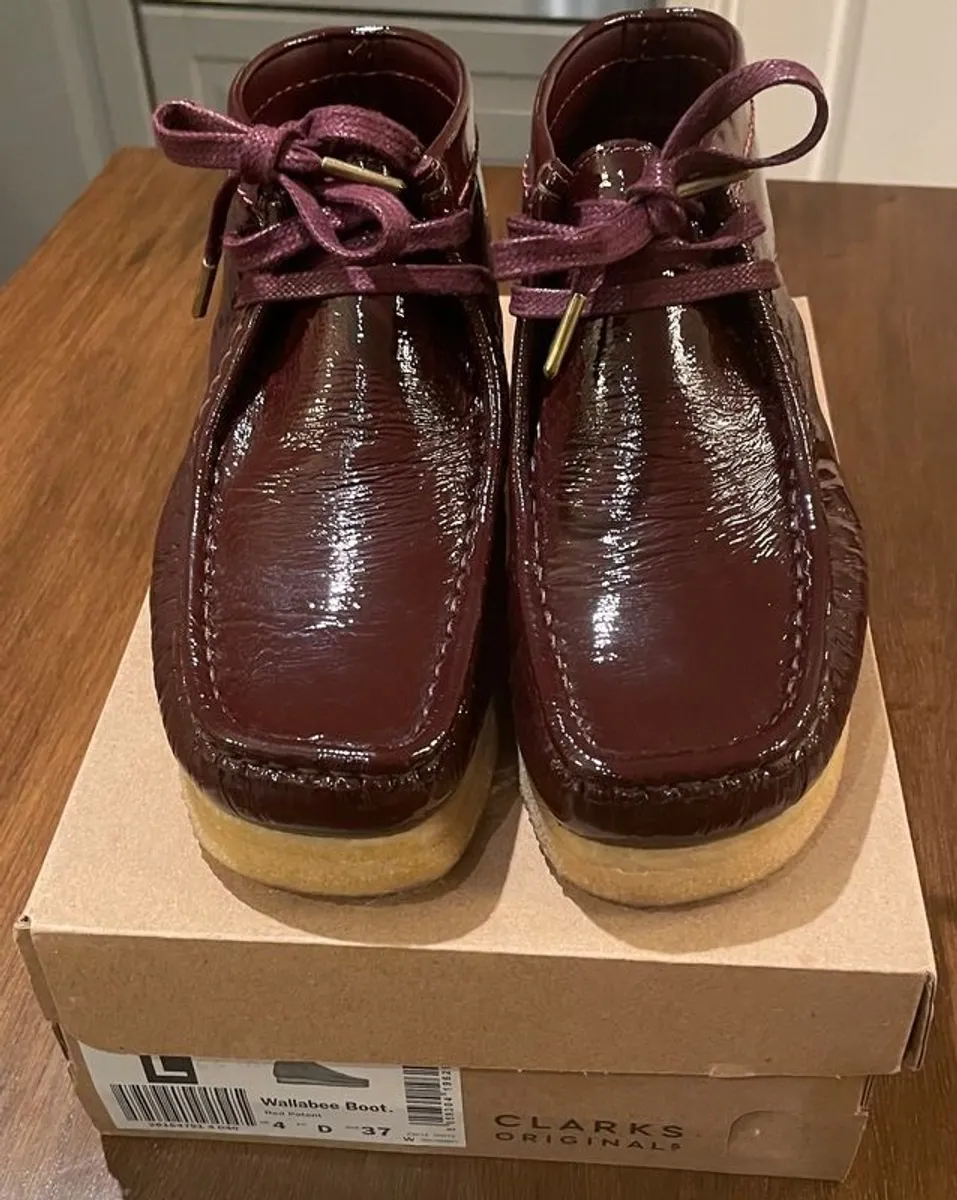 Clarks Wallabee boots - Image 2