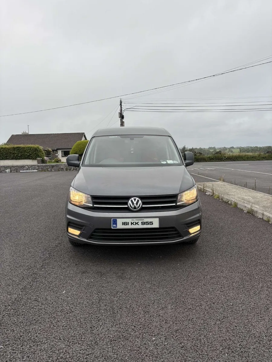 Volkswagen Caddy Highline - Image 2