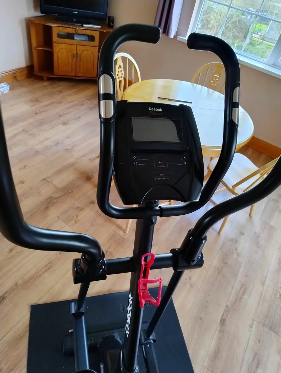 Cross trainer - Image 3