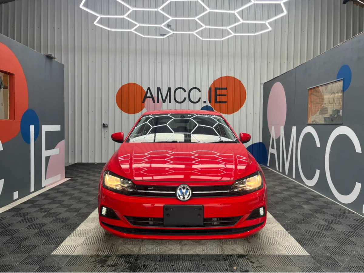 Volkswagen Polo 1.0 TSI COMFORT LINE / 77k KMs / R - Image 2