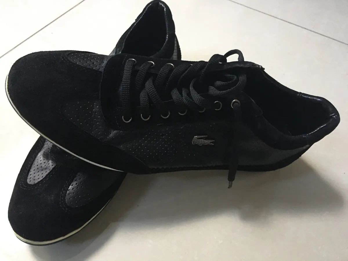 Lacoste Trainers size 7 - Image 3