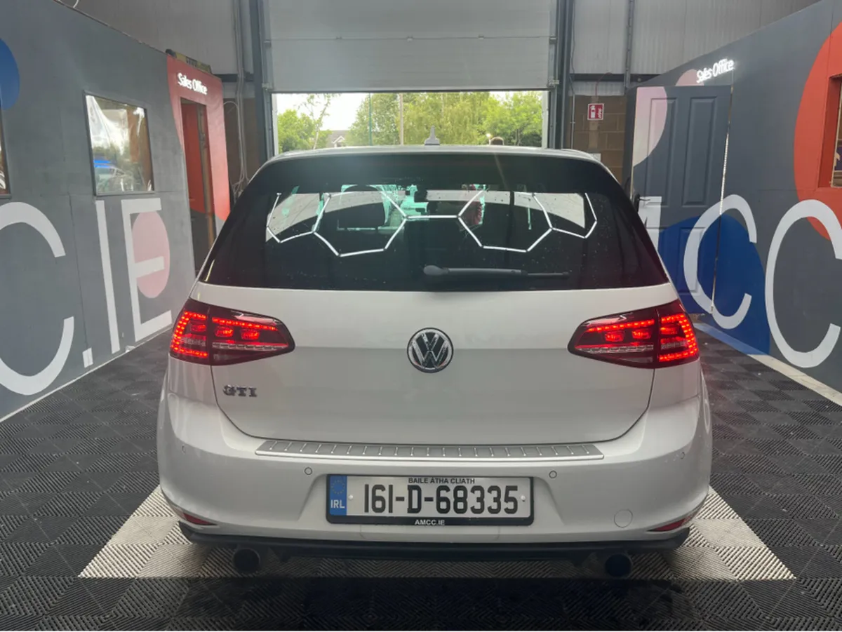 Volkswagen Golf 2.0 GPLF GTI / 72k KMs / REVERSE C - Image 4