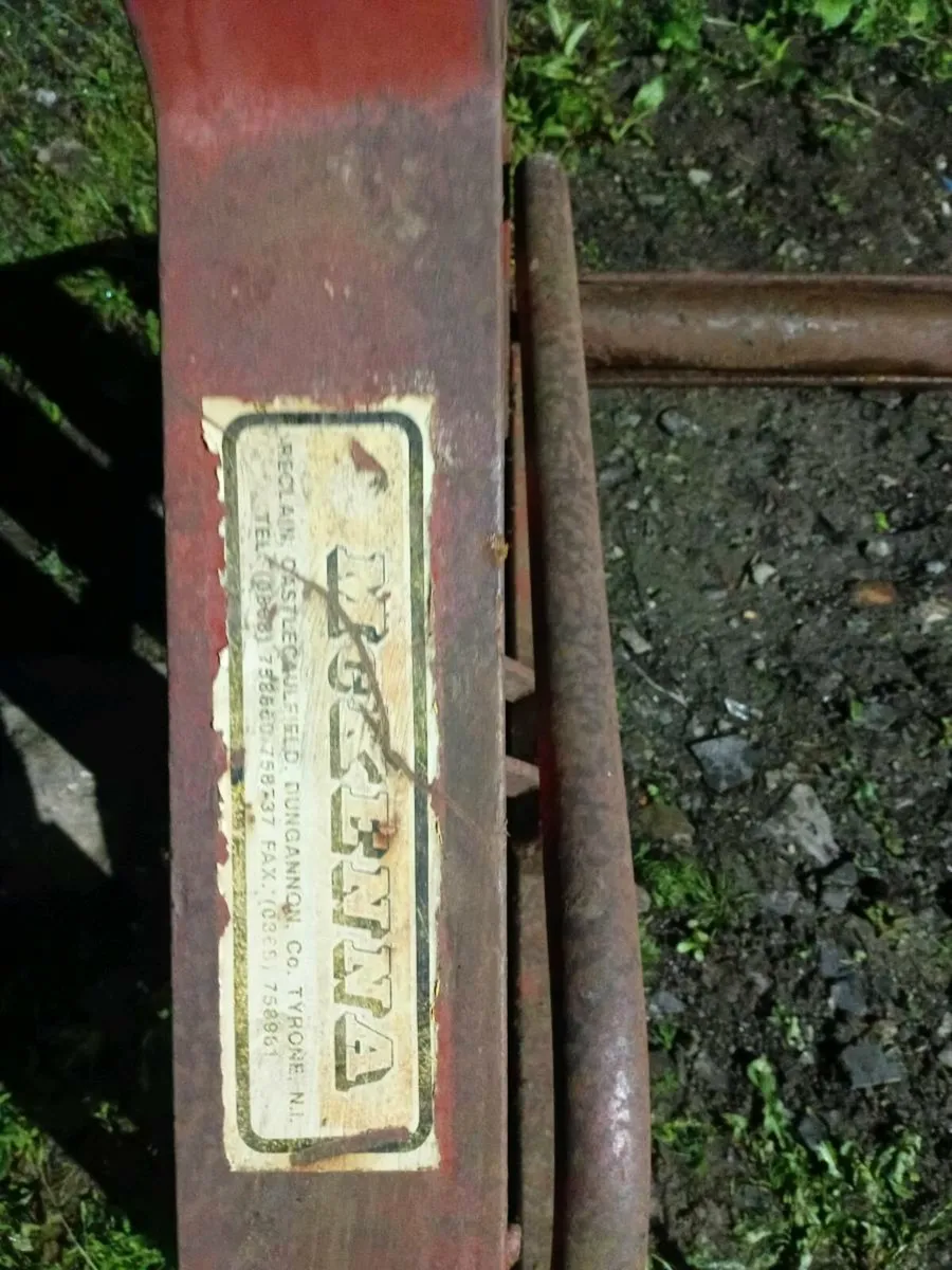 Bale handlers transport box - Image 2