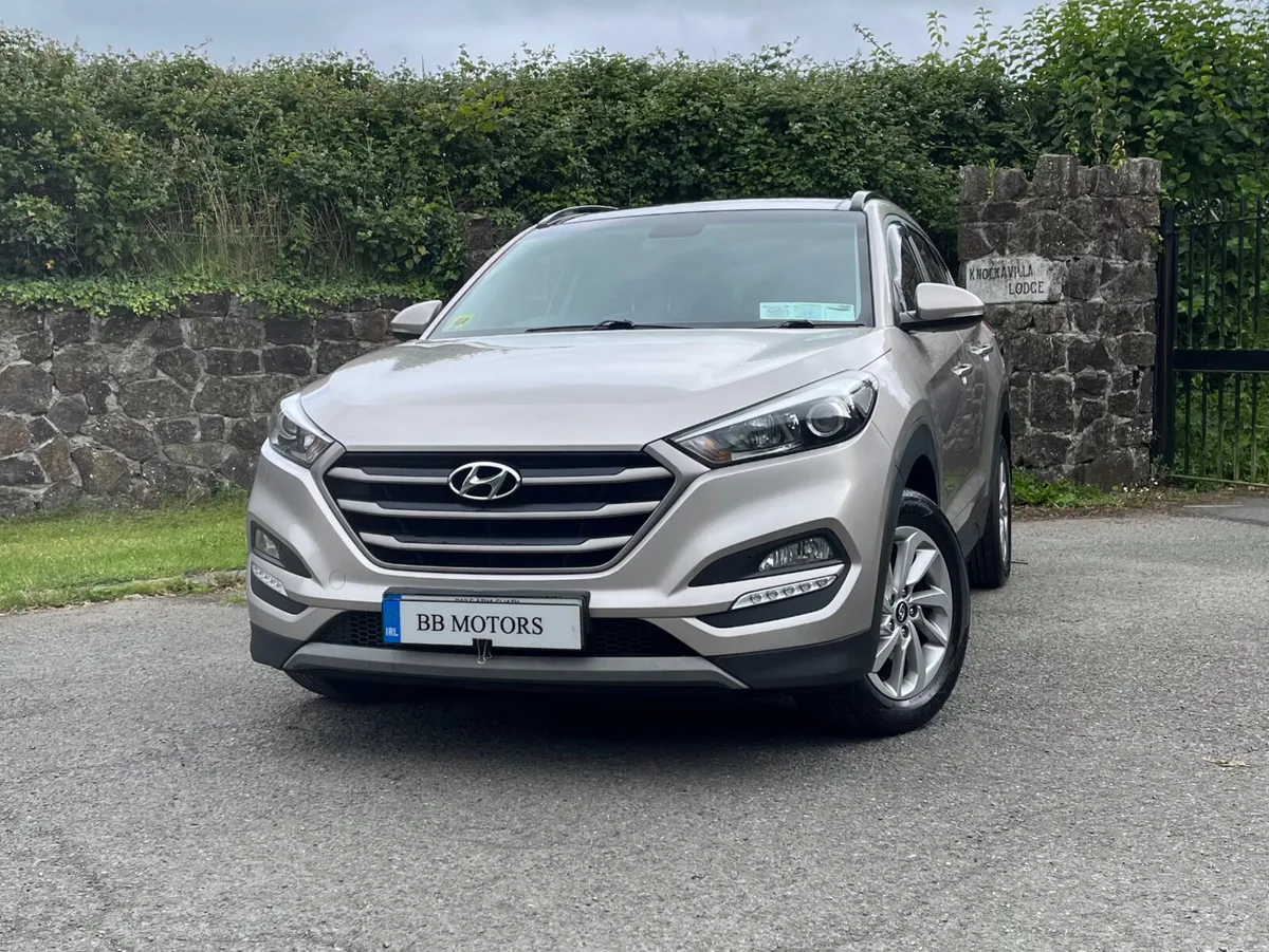 Hyundai Tucson 1.7 D Premium - Image 3