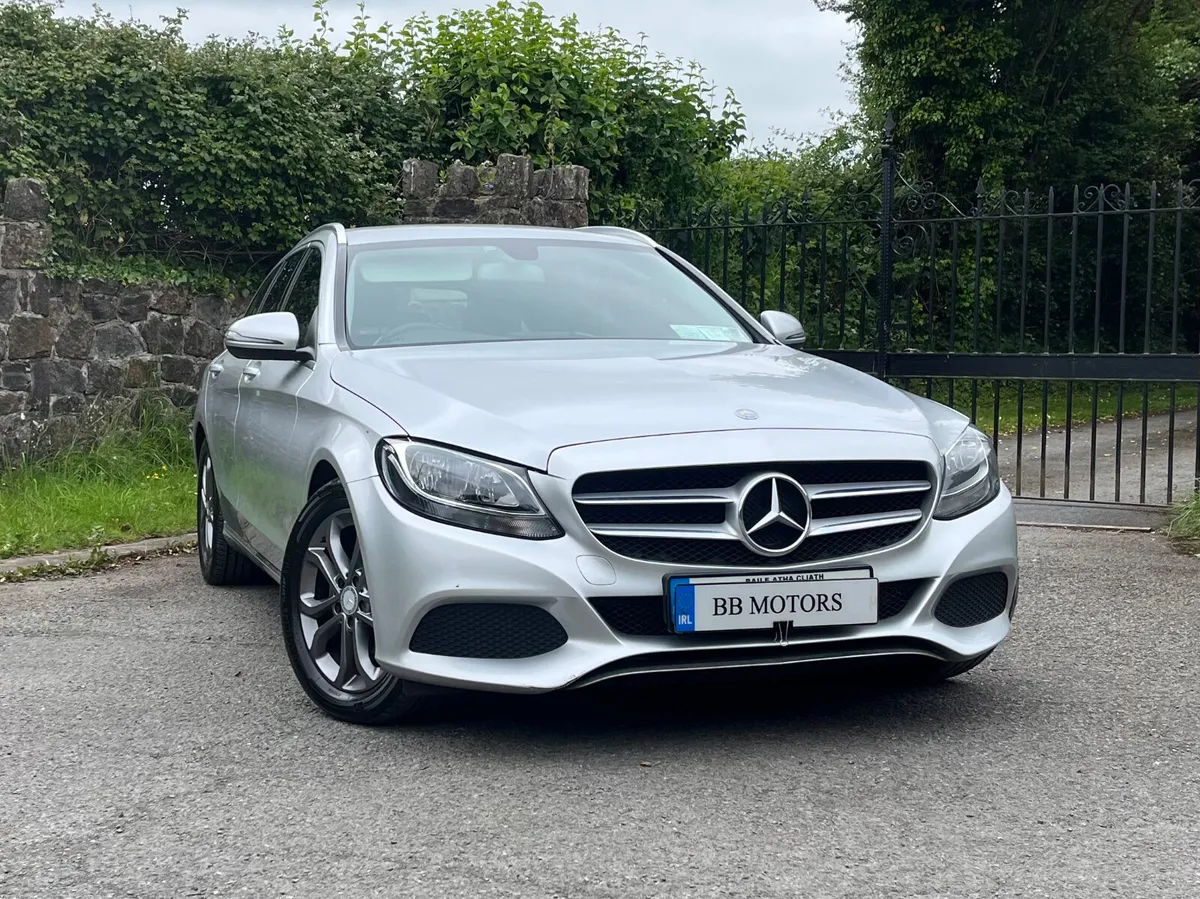 Mercedes-Benz C-Class C 200 D AVANTGARDE A/T - Image 2
