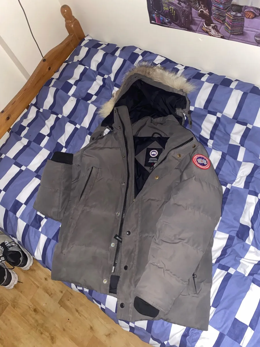 Canada Goose Wyndham - Image 2
