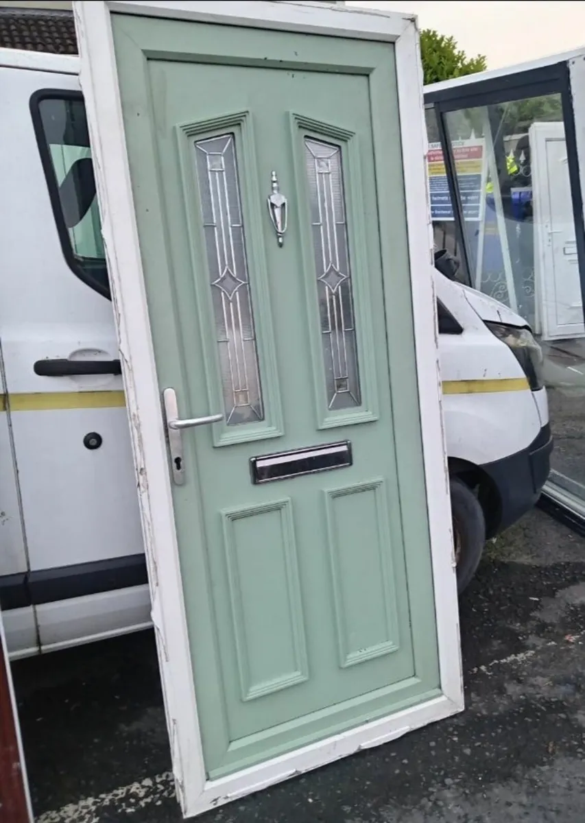 🏠 HIGH QUALITY COMPOSITE SINGLE DOOR AVAILABLE 🏠