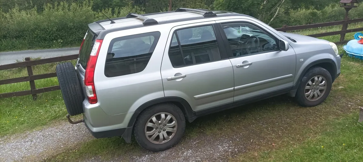 Honda CR-V 2005 - Image 1