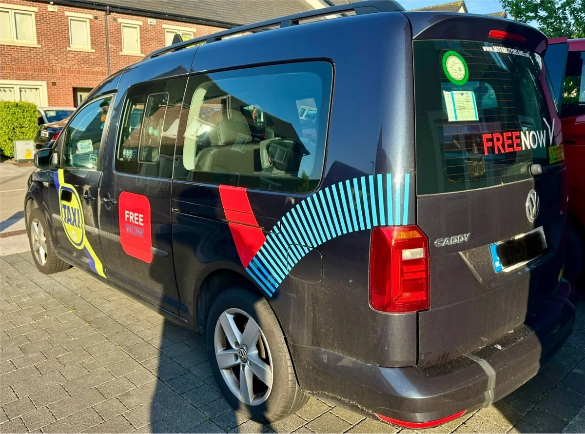 Volkswagen Caddy taxi 2017 DSG Automatic - Image 1