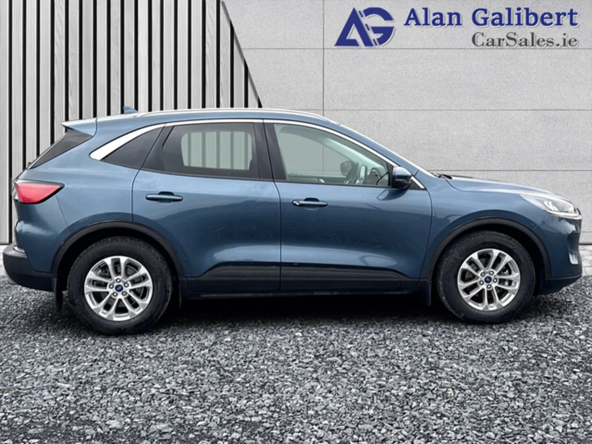 Ford Kuga TITANIUM 1.5 Diesel €124 PW - Image 3