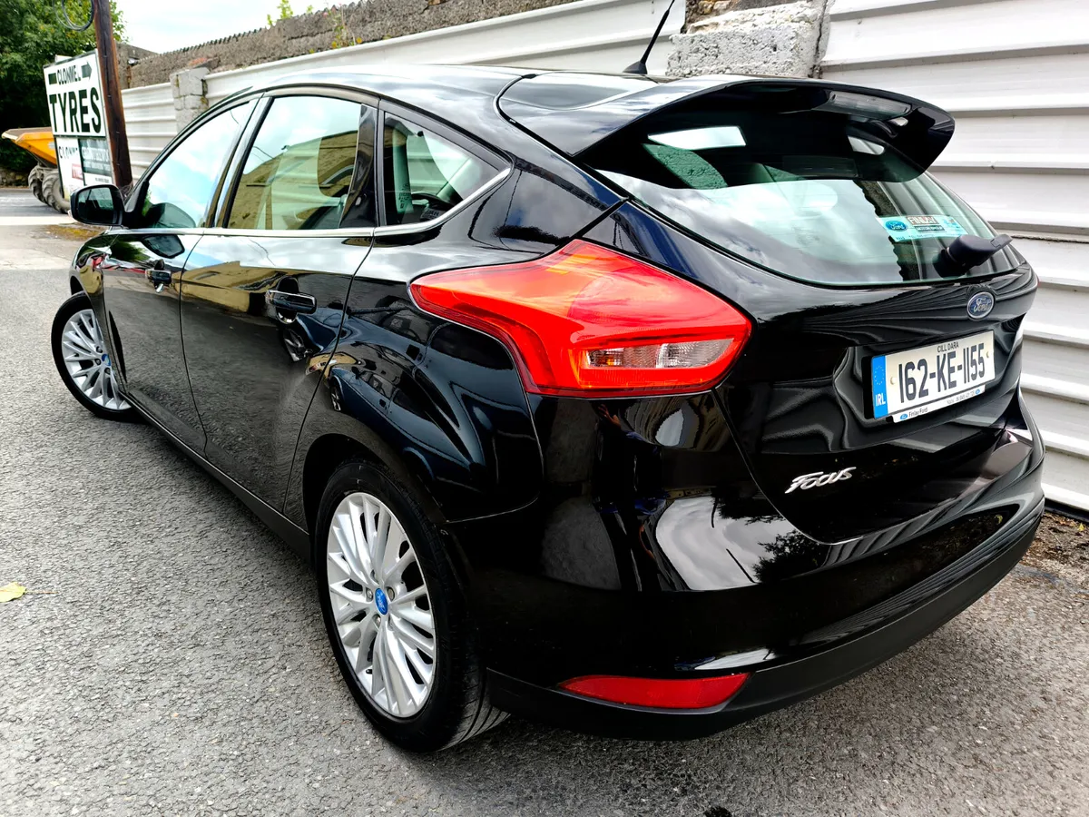 FORD FOCUS 2016/2  FINANCE, WARRANTY - Image 4