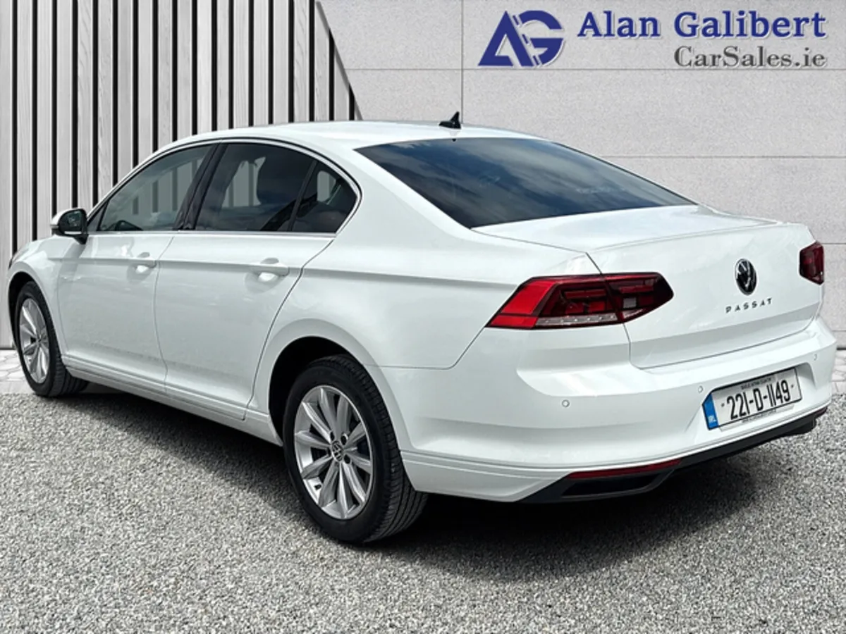 Volkswagen Passat 2.0 TDI BUSINESS 150BHP €143 PW - Image 2