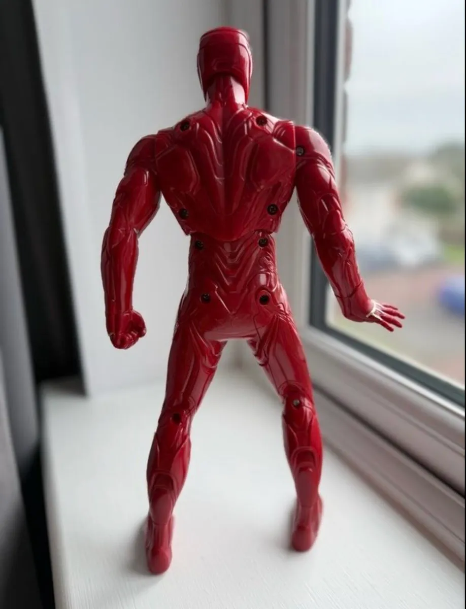 Original Marvel Hasbro Iron Man - Image 2