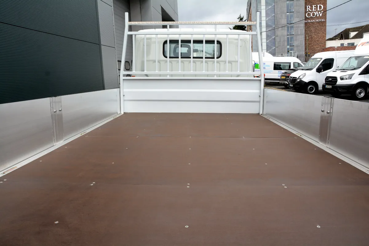 Mitsubishi Dropside CAR Licence HIRE -service inc - Image 2