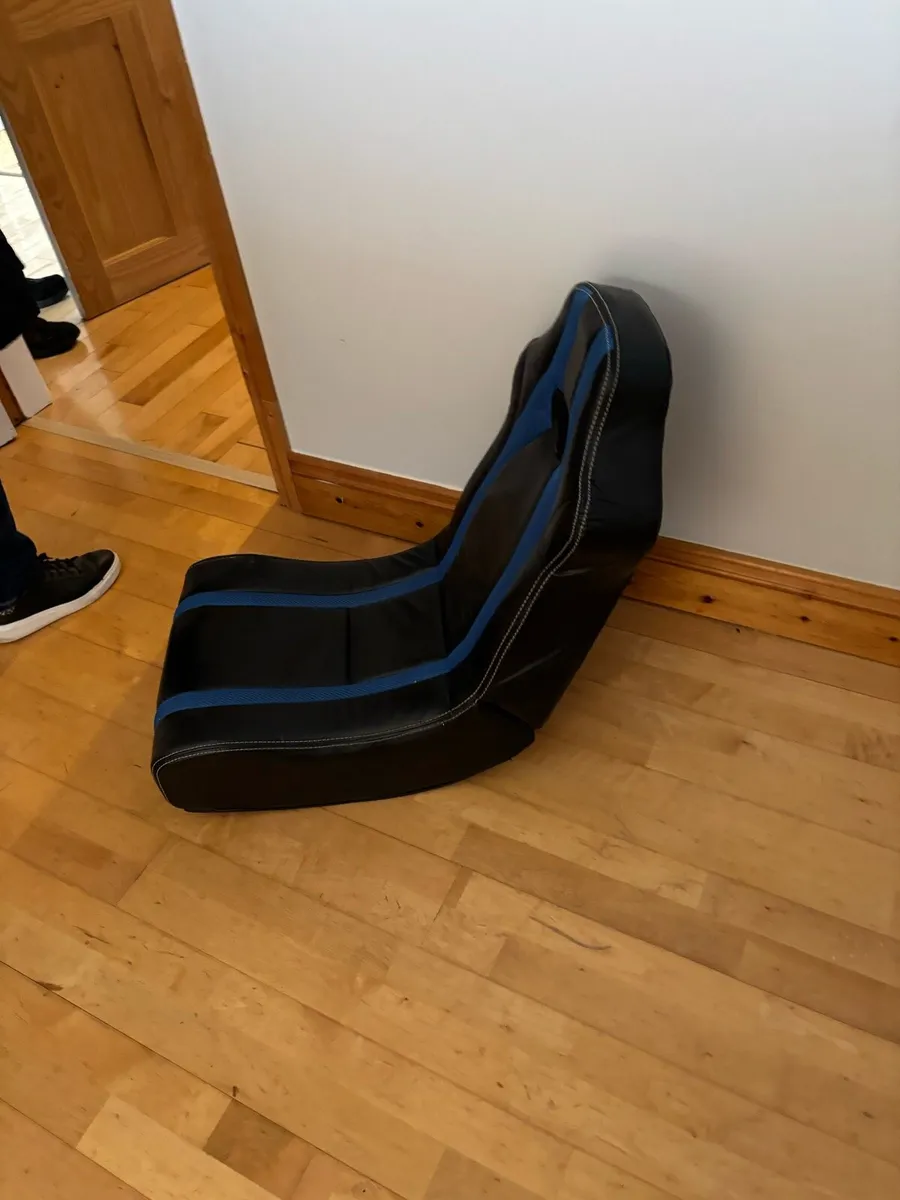 Gaming Chair - Image 4