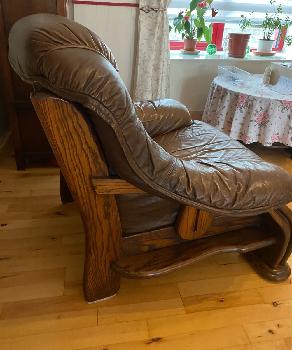 Armchair - Image 3