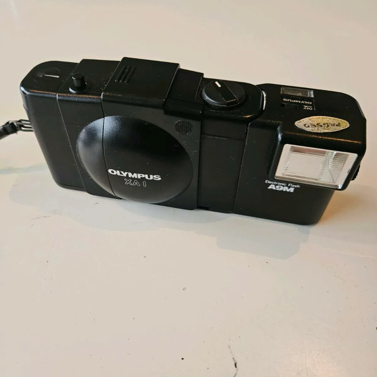Olympus xa1 camera - Image 1