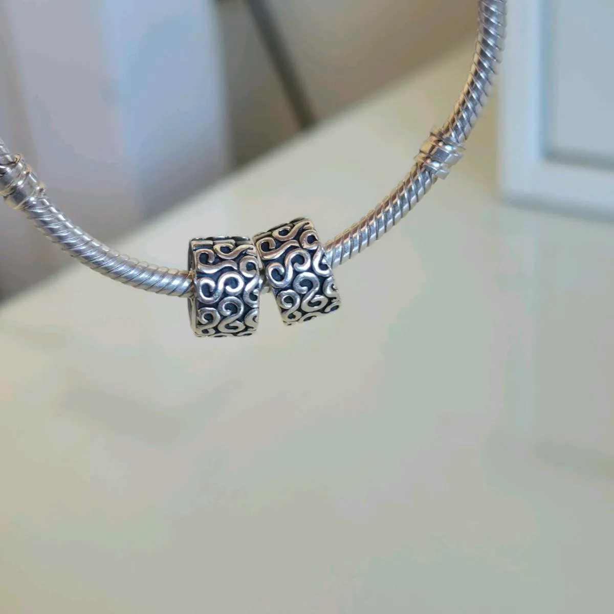 Genuine Pandora charm - Image 1