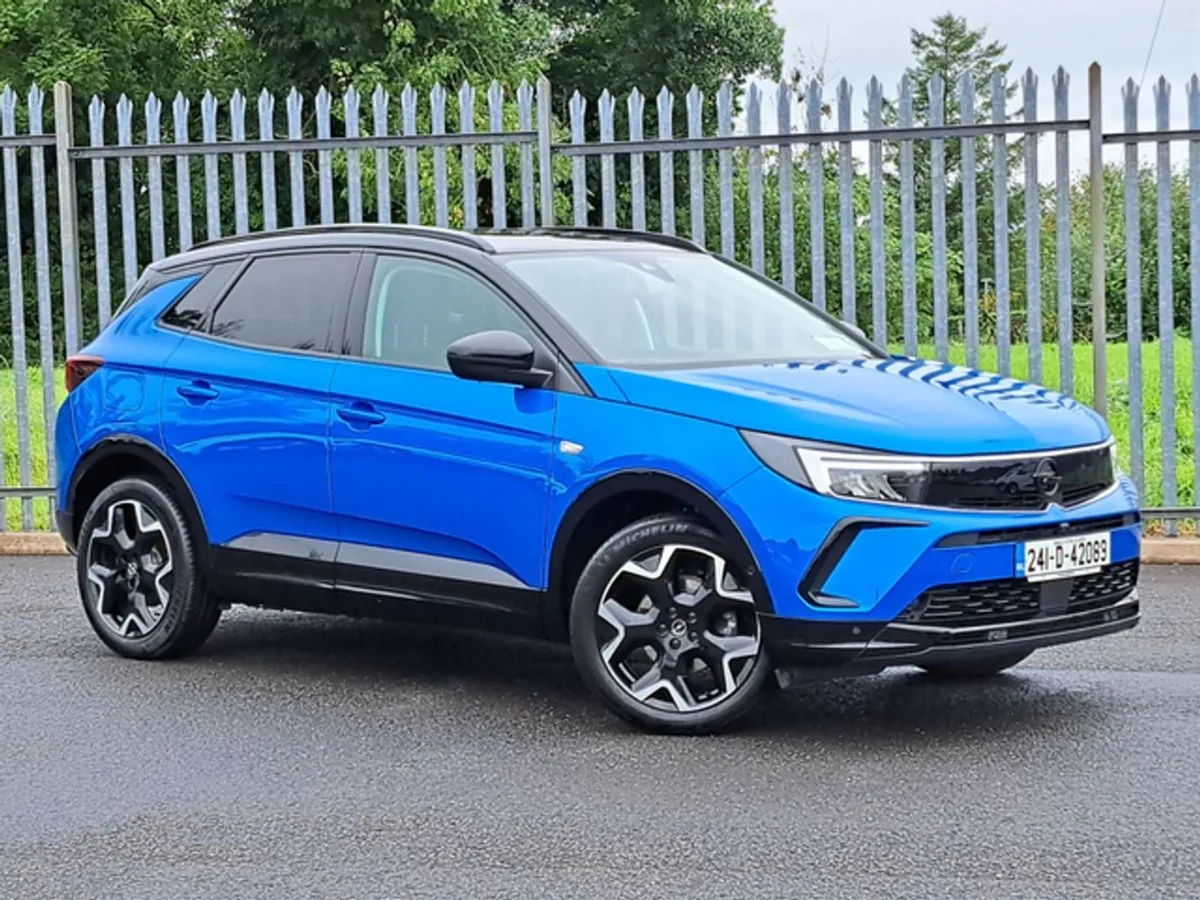 Opel Grandland GS 1.2t 130BHP  top Spec - Image 2