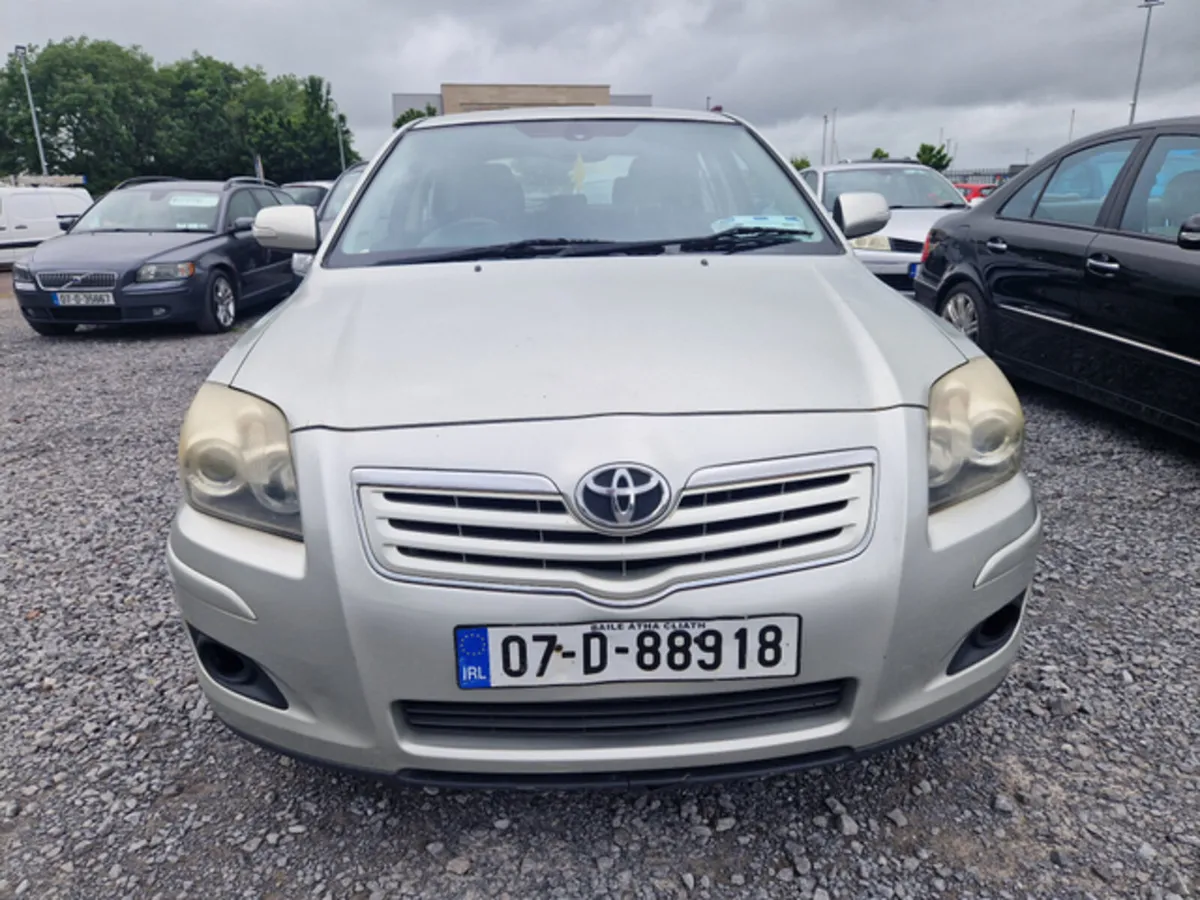 Toyota Avensis D-4D TR 5DR - Image 2