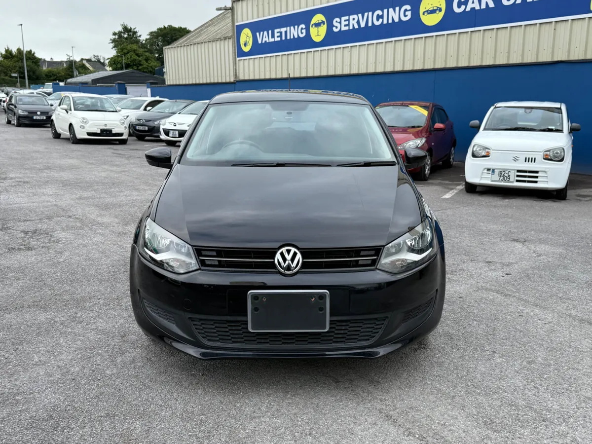 One Owner Vw Polo 1.2 Petrol Automatic - Image 3
