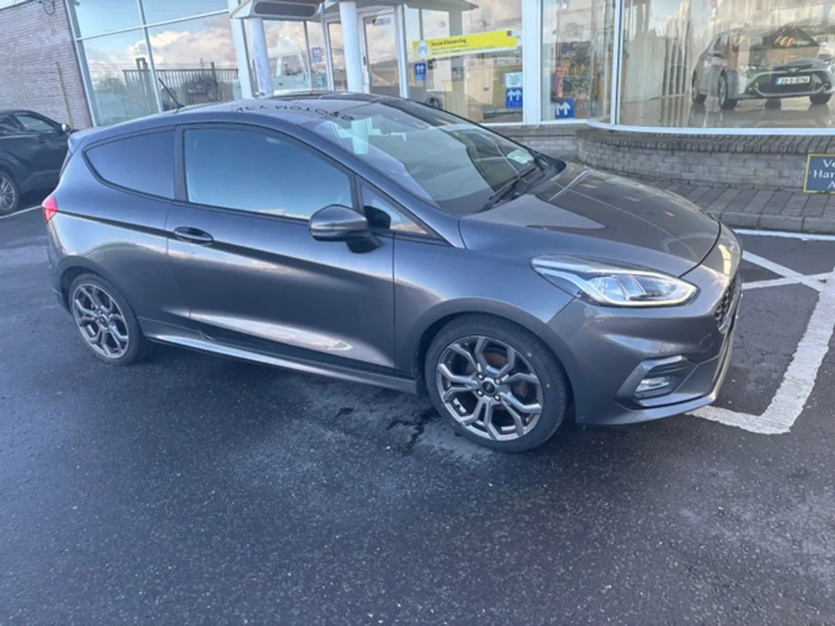 Ford Fiesta 1.0 St-line Turbo 3 Door Doors - Image 2