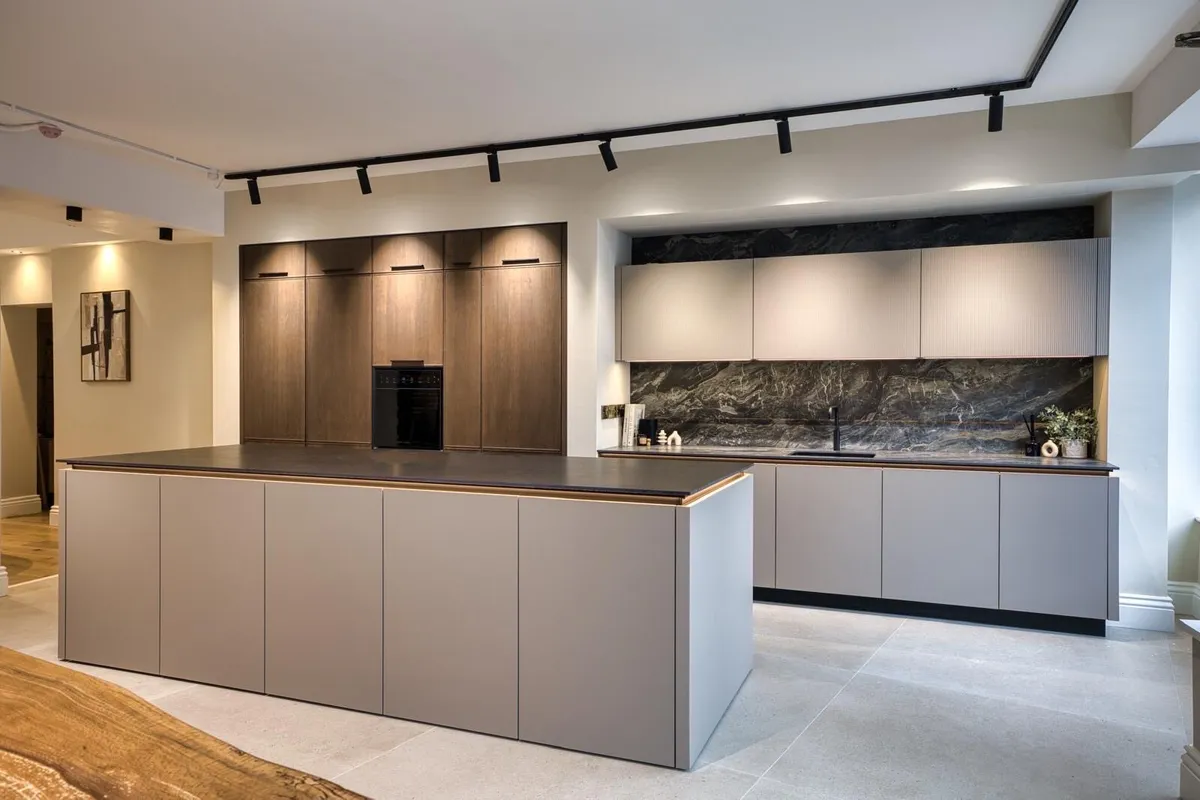 Luxury Bauformat German Kitchen Display – Like New - Image 1